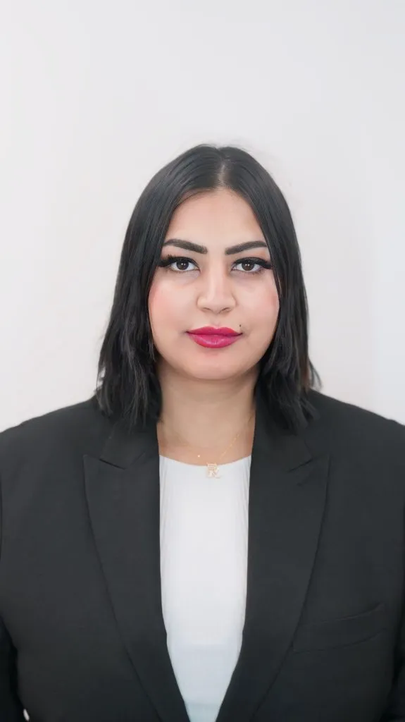 Persian Horizon IMG 4075 scaled 1 575x1024 1